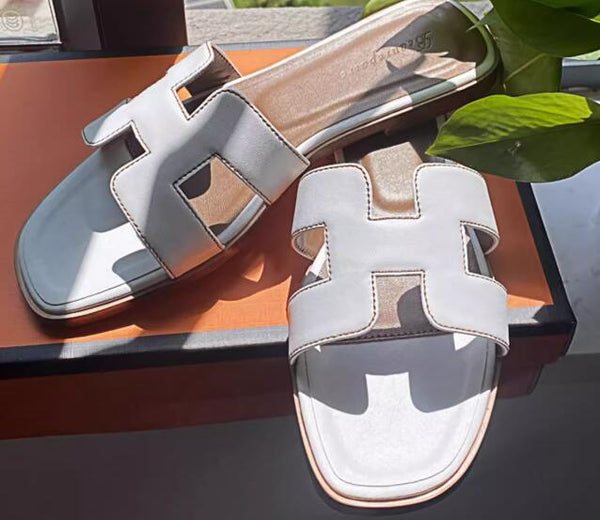 Fashionable new style genuine leather flat sandals