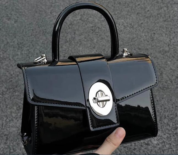 Niche design high-end patent leather fashionable small square handbag